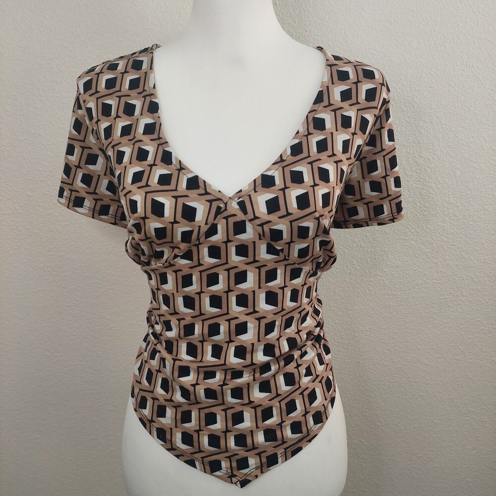 Geometric Pattern Crop Top Size 2x